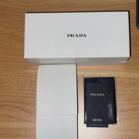 NEW Authentic PRADA Ornate Beaded Irregular Sunglasses in Black SPR 10T - Picture 4 of 10